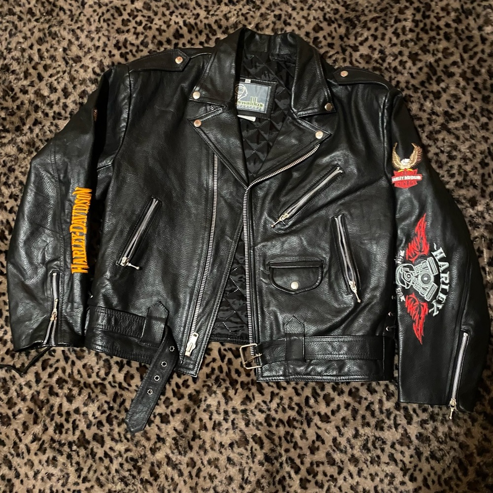 Harley Davidson leather zipper on sleeve 5 pockets one on the inside xxl